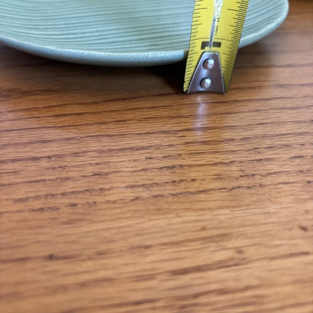 Pier 1 Per210 Two Tone Green Textured Body Stoneware 8